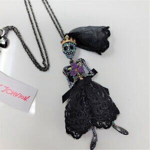 Betsey Johnson Rhinestone Skeleton Necklace w Black Lace NWT
